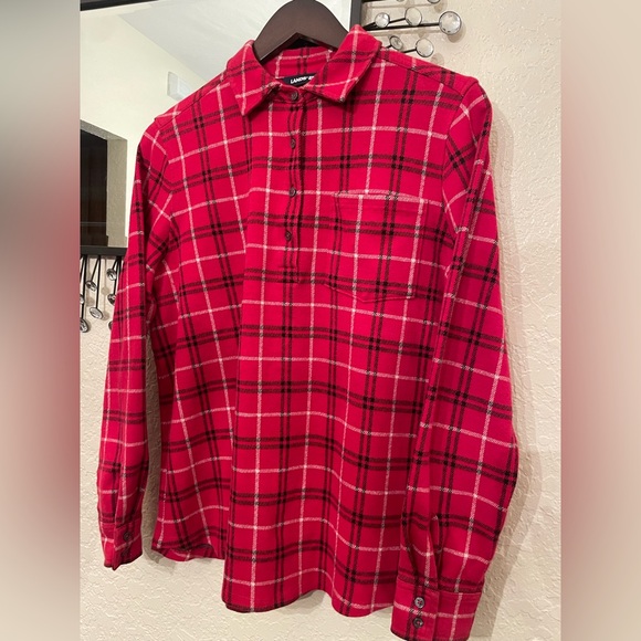 Lands End woman’s red plaid long sleeve top with stretch. Preowned in great cond - Picture 1 of 14